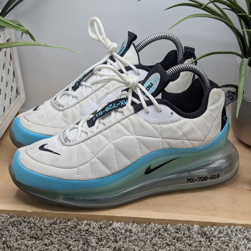 Nike Air MX 720-818 Aqua Women's Size 7.5 Running Walking Shoes Casual Comfort